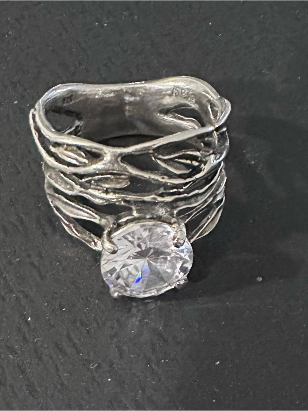 Sterling Silver Sculpted Band Ring with Clear Round Crystal Size 8 - Picture 2 of 3